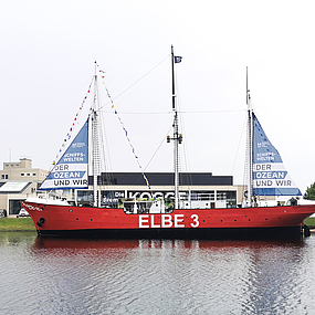 Die ELBE 3 im Museumshafen.