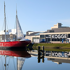 Die ELBE 3 im Museumshafen Die ELBE 3 im Museumshafen